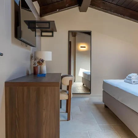 Homiday - Borgo Mediterraneus