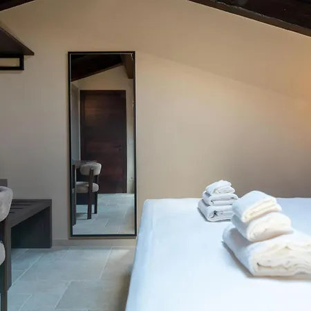 Homiday - Borgo Mediterraneus * Pineto