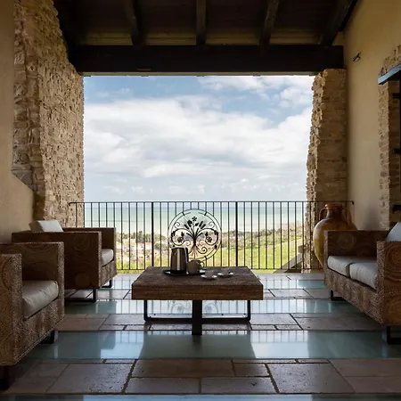 Homiday - Borgo Mediterraneus